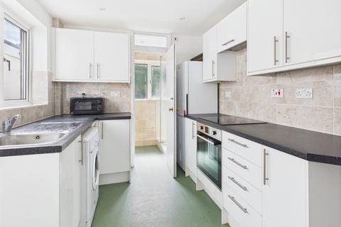 4 bedroom terraced house to rent, Green End Road, Cambridge