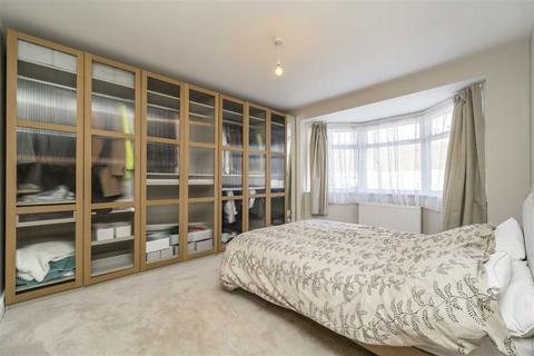 undefined, Monks Park, Wembley HA9