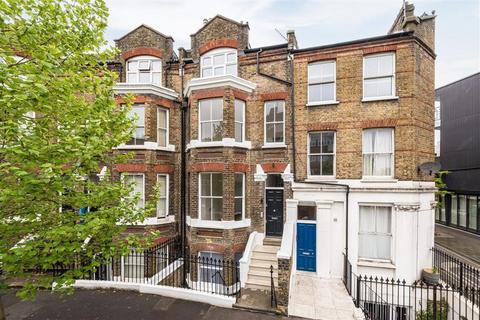 Southwark Bridge Road, London SE1