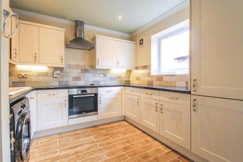 1 bedroom flat to rent, Cambridge Court, Loughborough Road, West Bridgford, NG2 7NN