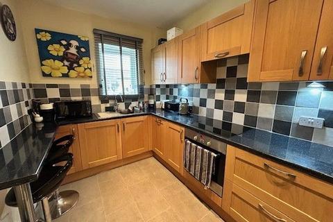 2 bedroom apartment for sale, Flat , Lee Heights, Maidstone