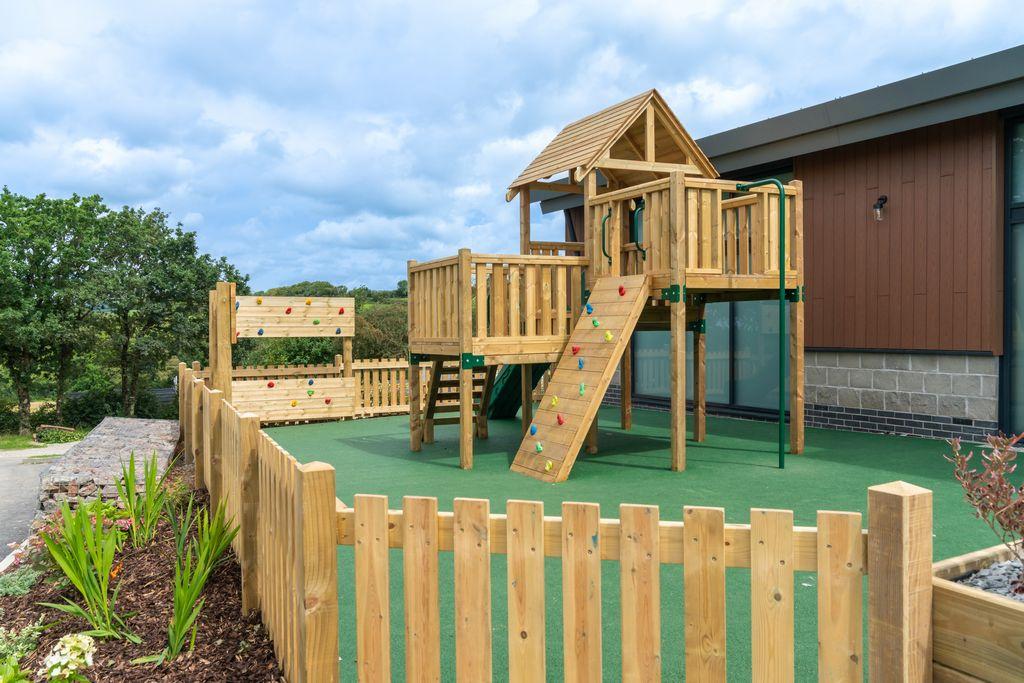 2023 Devon Hedley Wood Play Area Childrens Playgro