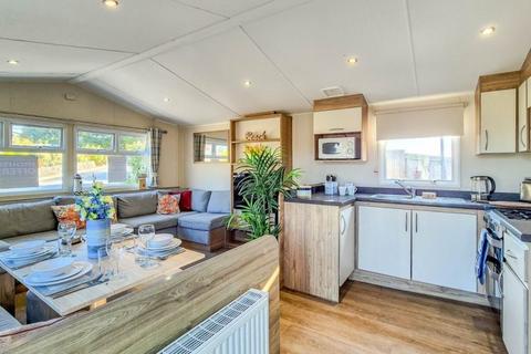 3 bedroom park home for sale, Hedley Wood Holiday Park