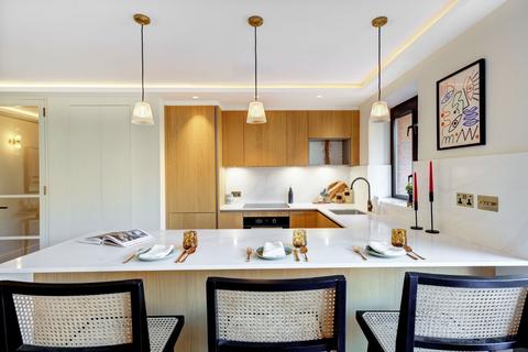 2 bedroom flat for sale, Huntsmore House, 35 Pembroke Road, London