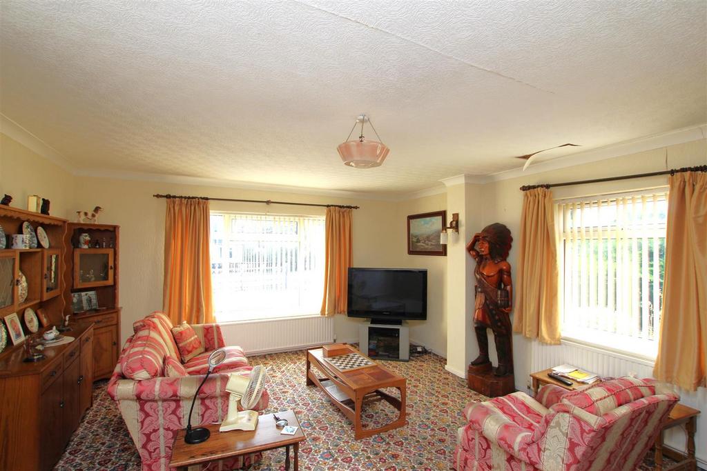 Living Room.JPG