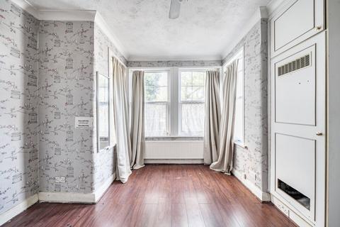1 bedroom apartment for sale, The Drive, Ilford