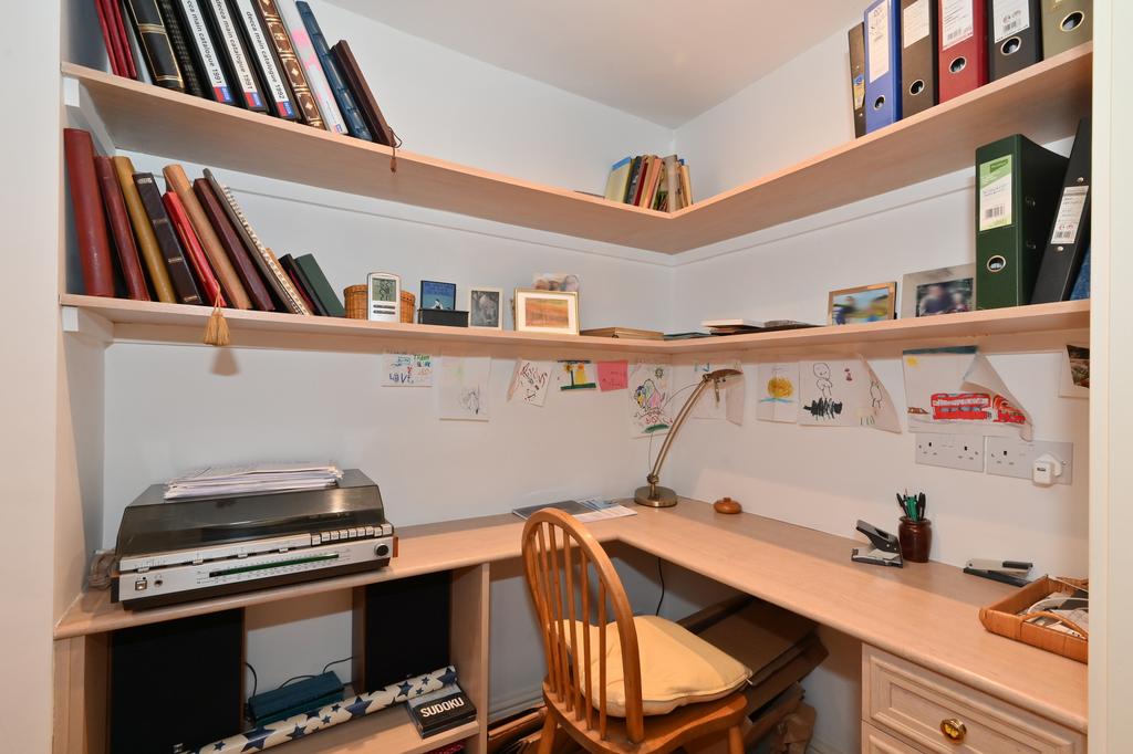 Photo 7