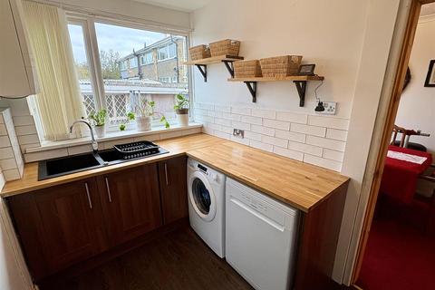 3 bedroom townhouse for sale, Wilson Road, Wyke, Bradford