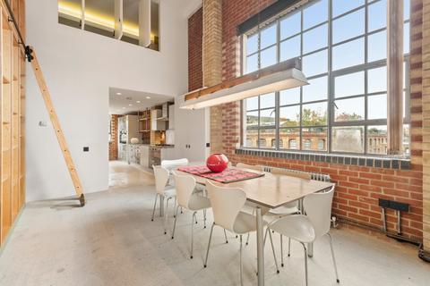 2 bedroom flat to rent, Chocolate Studios, 7 Shepherdess Place, London