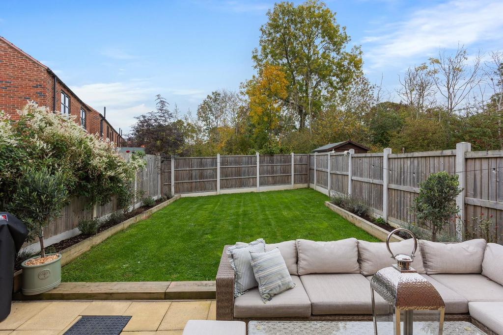9 Rosedale Lane-12.jpg