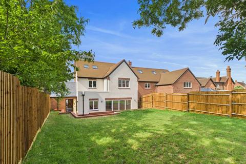 5 bedroom detached house for sale, Lower Street, Quainton