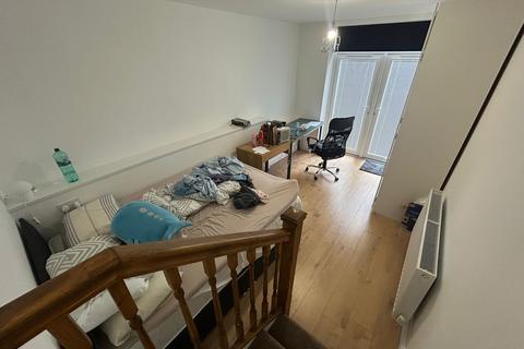 undefined, 4-5 Hutton Terrace, City Centre NE2