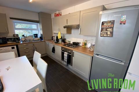 5 bedroom house to rent, Nicholl Street, Swansea,