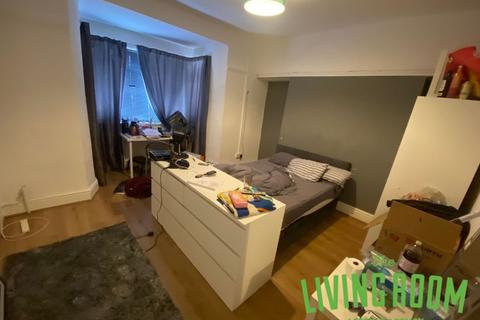 5 bedroom house to rent, Nicholl Street, Swansea,