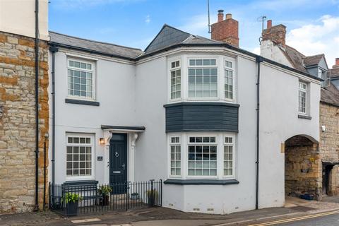 4 bedroom terraced house for sale, Church Street, Shipston-on-Stour