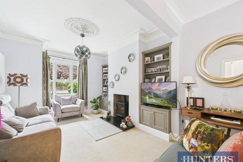 3 bedroom terraced house for sale, Woodlands, Beverley, HU17 8BX