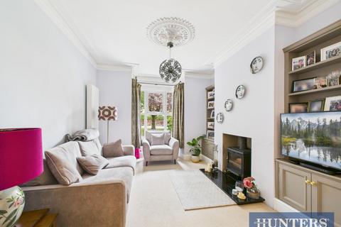 3 bedroom terraced house for sale, Woodlands, Beverley, HU17 8BX