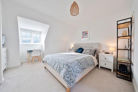 4 bedroom end of terrace house for sale, Brimstone Drive, Ely CB7