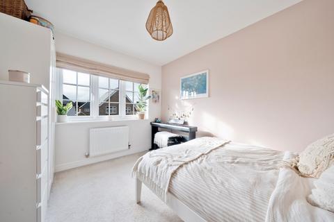 4 bedroom end of terrace house for sale, Brimstone Drive, Ely CB7