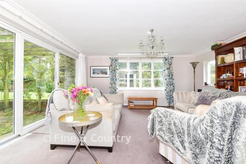 4 bedroom detached house for sale, Egerton Road, Charing Heath, Ashford, Kent