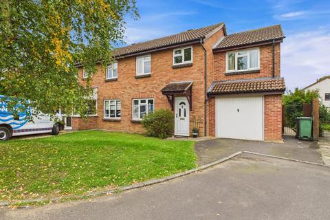 undefined, Norman Close, Chippenham SN15