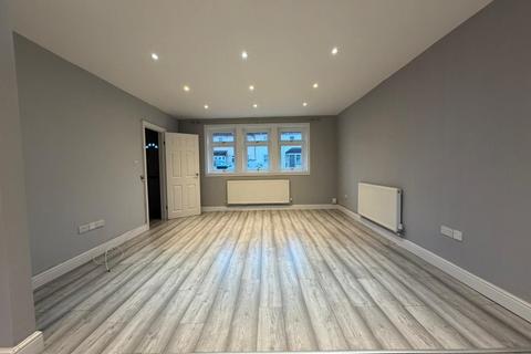 undefined, Fulford Grove, Watford WD19
