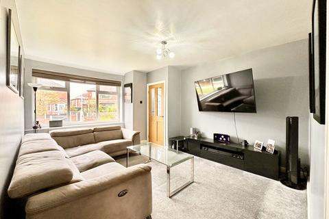 14 Dunkirk Close, Denton, Manchester, M34 2JB
