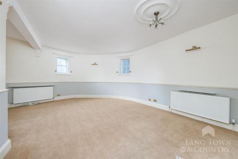 undefined, 84 Molesworth Road, Plymouth PL3