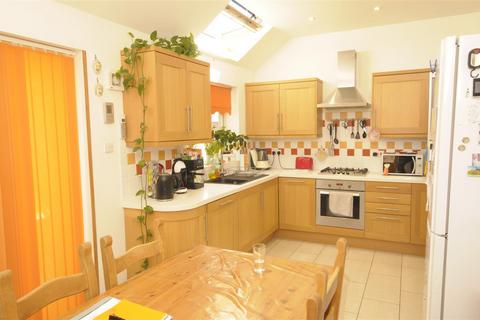 undefined, Queens Meadow, Cambridge CB1