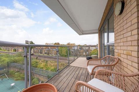 2 bedroom flat for sale, Loughborough Park, SW9