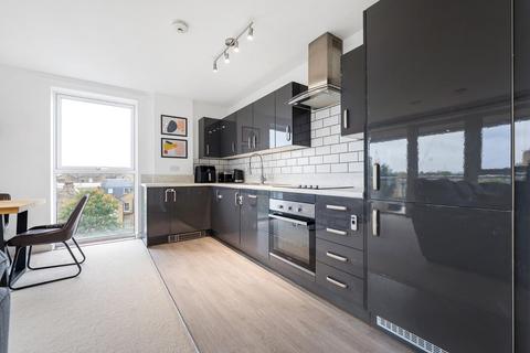2 bedroom flat for sale, Loughborough Park, SW9