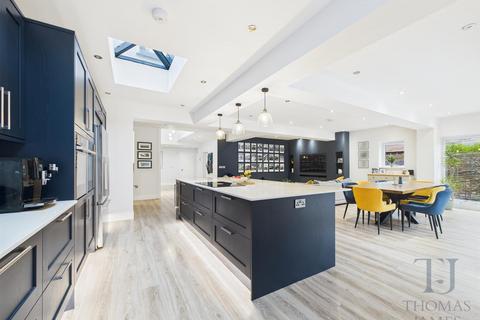 4 bedroom detached house for sale, Kirk Lane, Ruddington, Nottingham