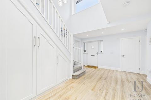 4 bedroom detached house for sale, Kirk Lane, Ruddington, Nottingham