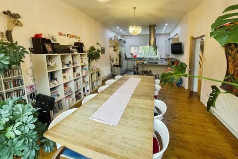 undefined, Victoria Grove, Fallowfield, Greater Manchester, M14