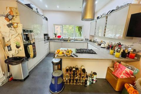 undefined, Victoria Grove, Fallowfield, Greater Manchester, M14