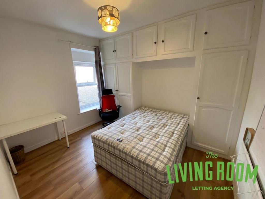 Bedroom (4)