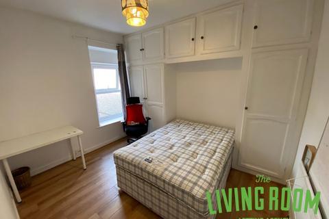 5 bedroom house to rent, Rhyddings Park Road, Brynmill, Swansea