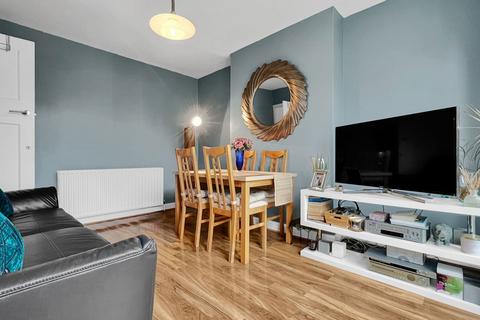 3 bedroom terraced house for sale, Greenwood Road, Mitcham CR4