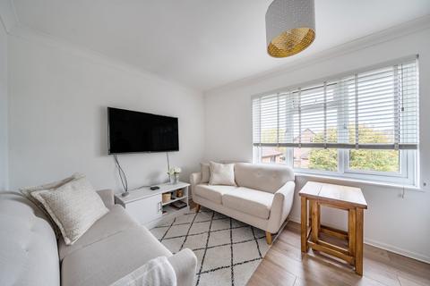 1 bedroom flat for sale, Ladygrove Drive, Guildford GU4