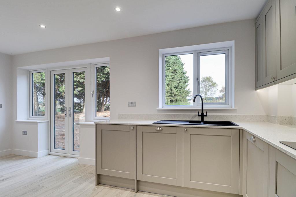 Plot 1 kitchen