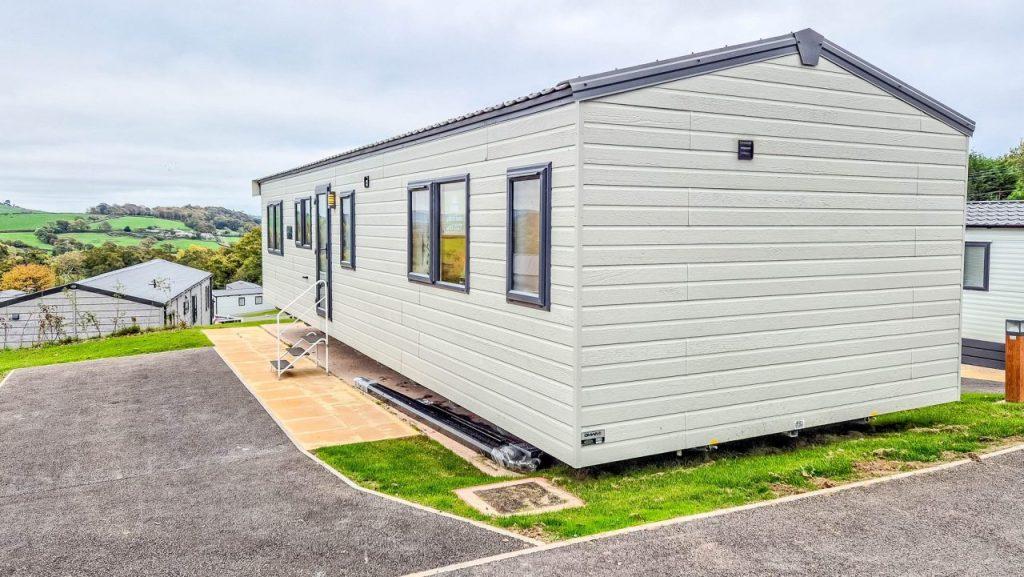 Luxury Lodge For Sale