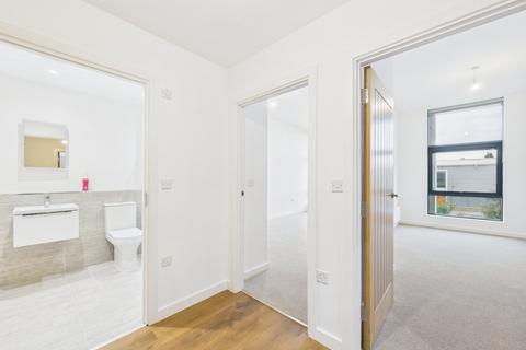 undefined, Lakeside East, The Causeway, Staines-Upon-Thames, Middlesex, TW18