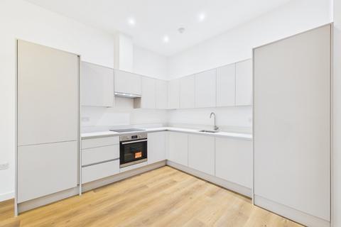 undefined, Lakeside East, The Causeway, Staines-Upon-Thames, Middlesex, TW18