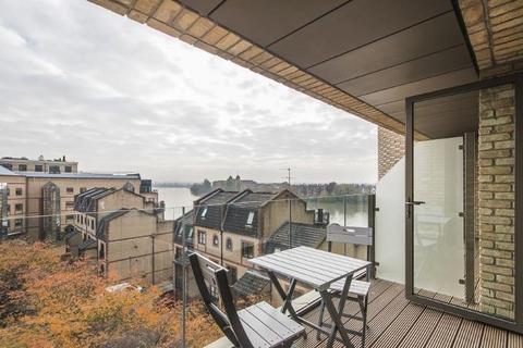 2 bedroom apartment for sale, Queens Wharf ,  Crisp Road, London W6