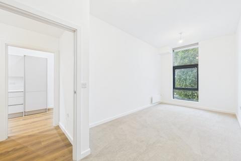 undefined, Lakeside East, The Causeway, Staines-Upon-Thames, Middlesex, TW18