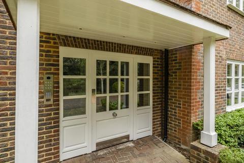 undefined, Cross Road,  Ascot,  SL5