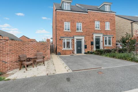 undefined, Ridge Lane, Birkenshaw, Bradford, West Yorkshire, BD11