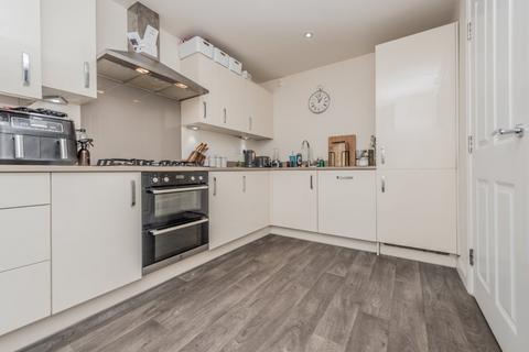 undefined, Ridge Lane, Birkenshaw, Bradford, West Yorkshire, BD11
