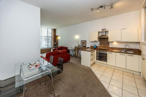 3 bedroom apartment for sale, Dewsbury Road, Elland HX5