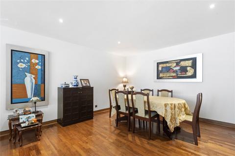 3 bedroom apartment for sale, Emperors Gate, London, SW7